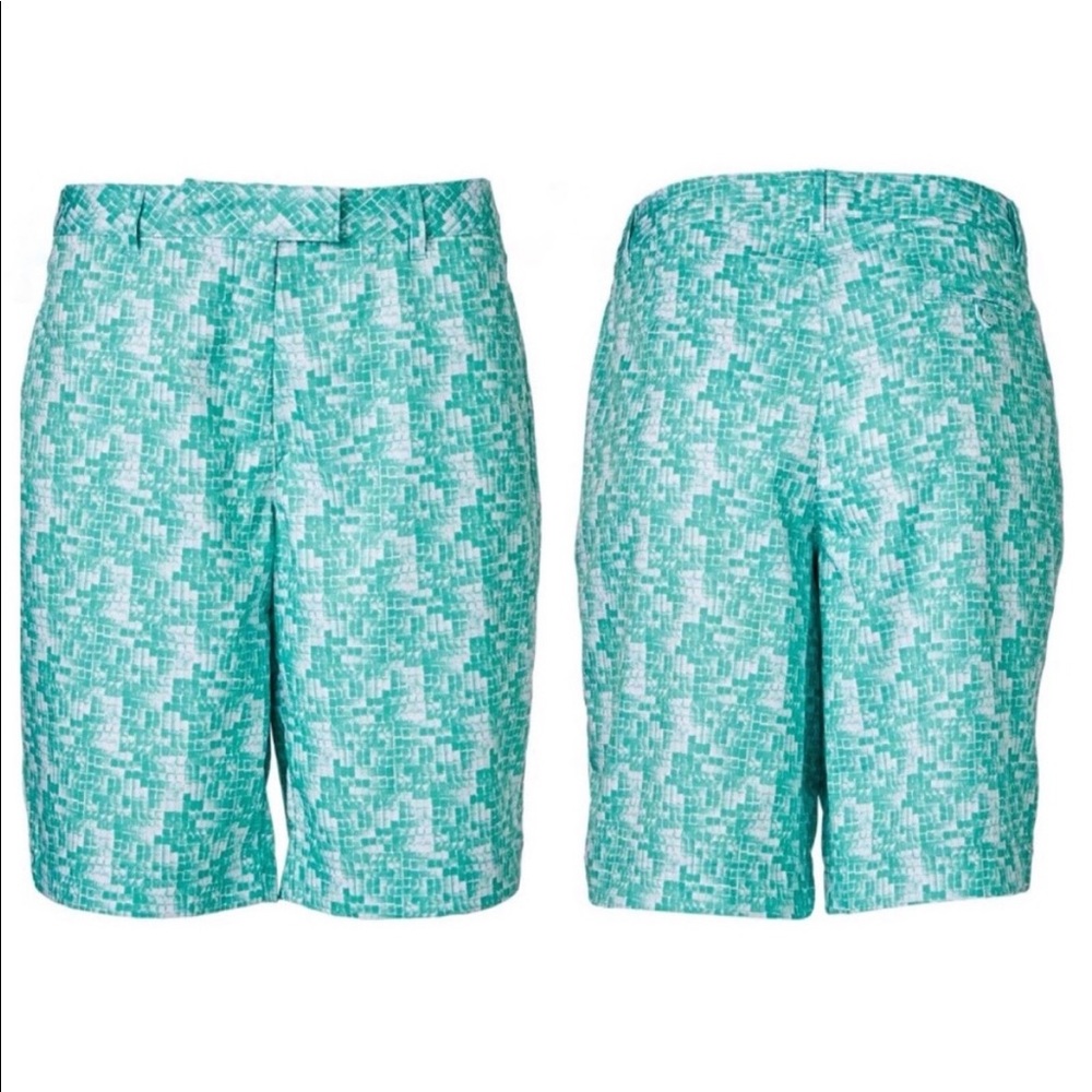 LADY HAGEN Calypso Print 10” Women’s Golf Shorts in Icy Mint 4